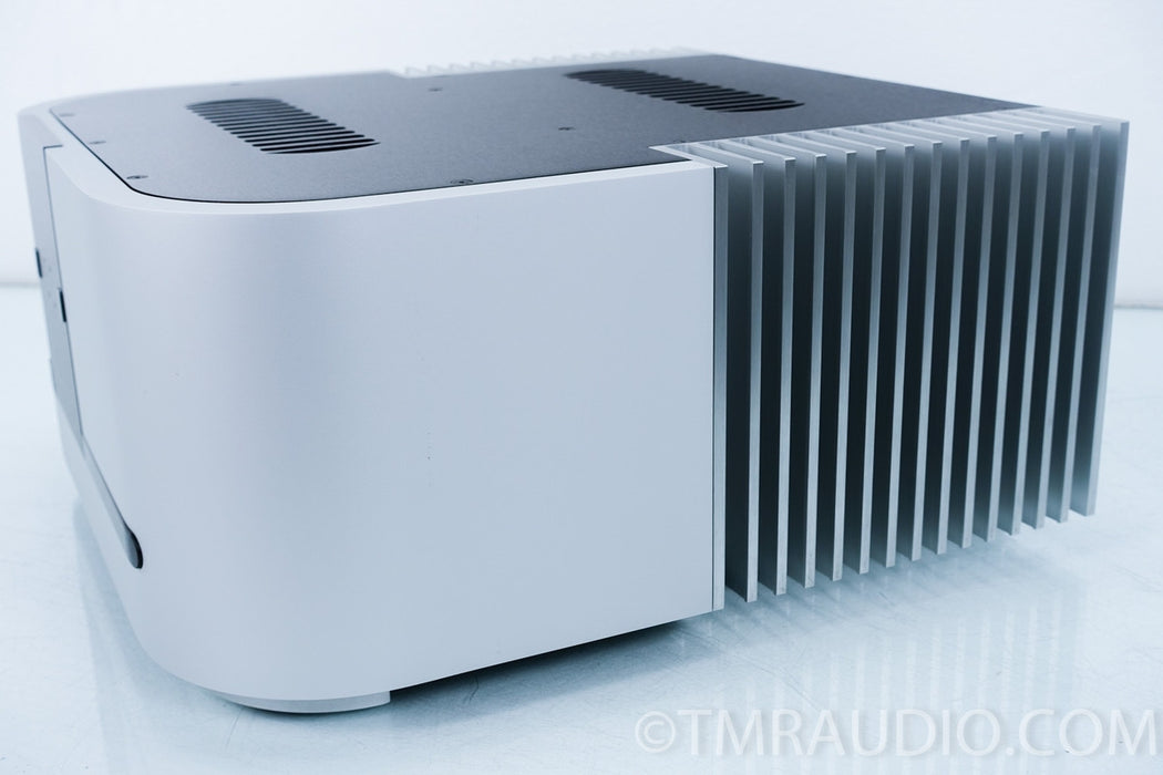Classe CA-2200 Power Amplifier in Factory Box