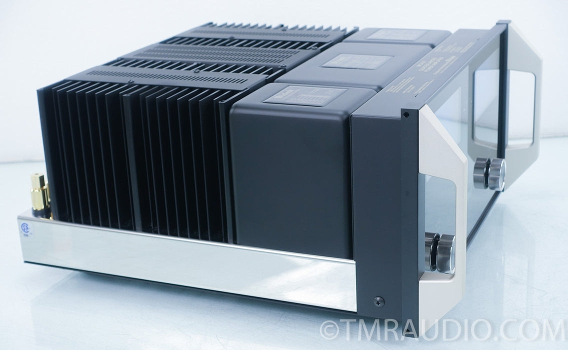 McIntosh MC452 Power Amplifier in Factory Box (6 mos old)