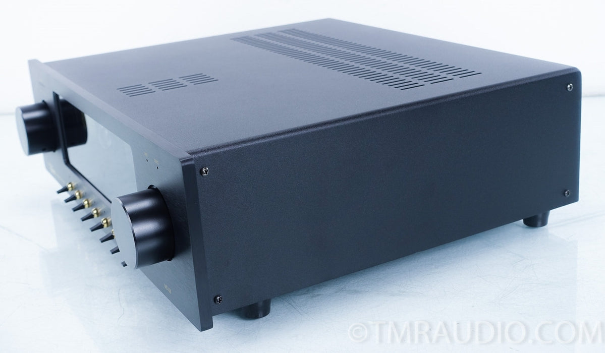 Magnum Dynalab MD108 FM Tuner in Factory Hard Case