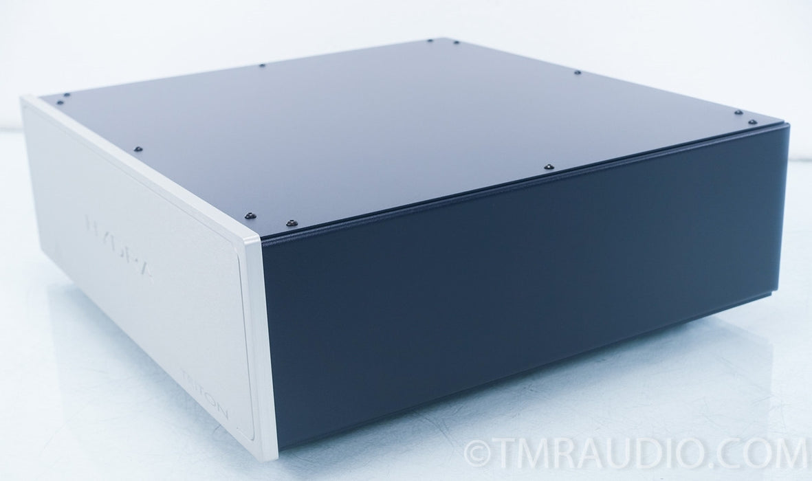 Shunyata Research Triton Power Conditioner in Factory Box