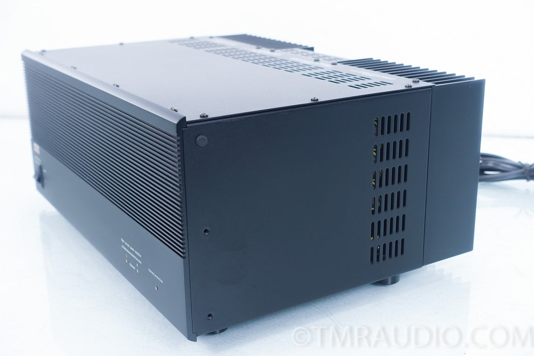 Adcom GFA-555 ii Stereo Power Amplifier