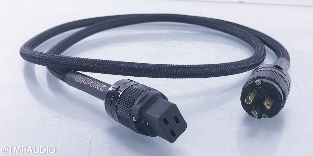 Audience powerChord e Power Cable