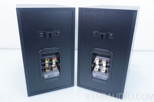 B&W 685 Bookshelf Speakers in Factory Box