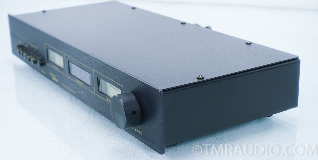 Magnum Dynalab FT-11 Analog FM Tuner in Factory Box