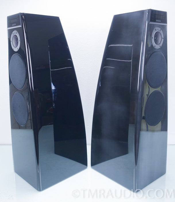Meridian DSP 5200 Speakers in Factory Box