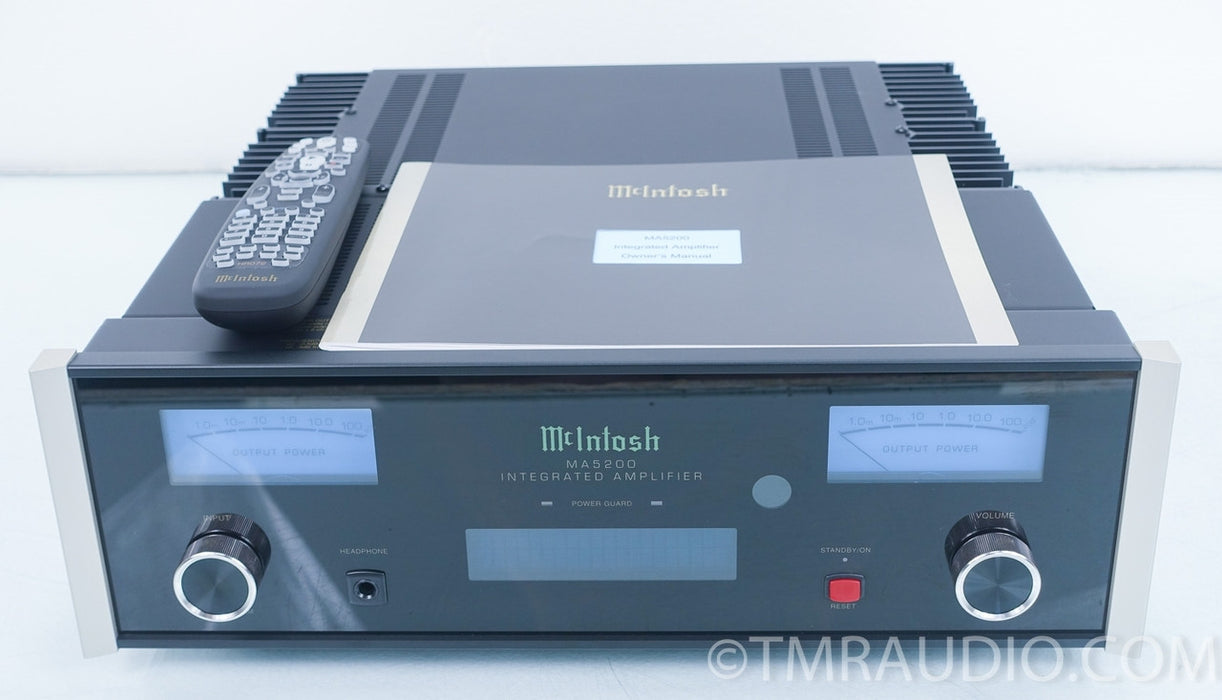 McIntosh MA5200 Integrated Amplifier / DAC in Factory Box