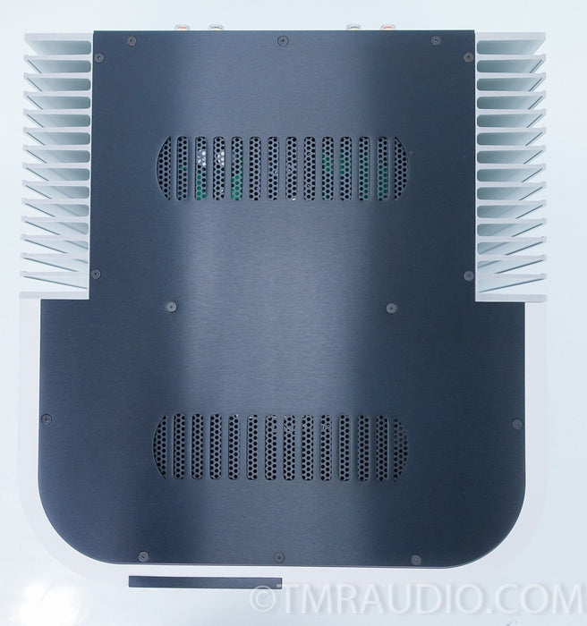 Classe CA-2200 Power Amplifier in Factory Box