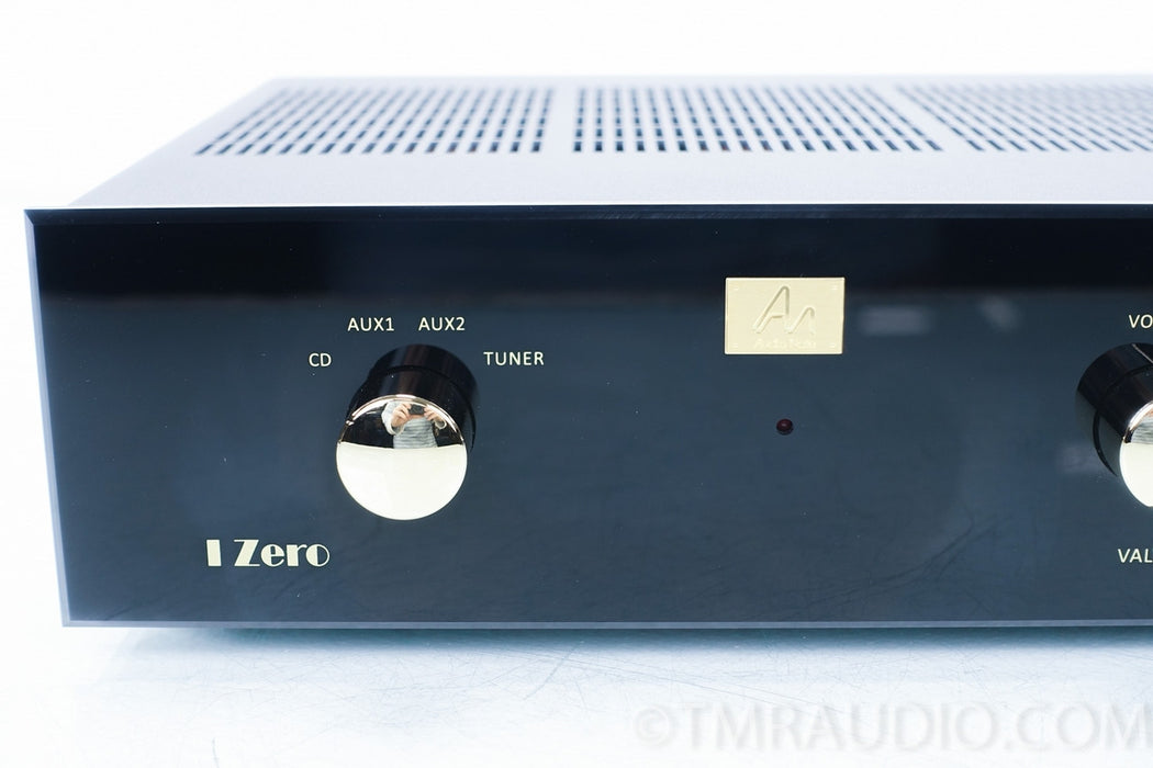 Audio Note UK iZero Tube Integrated Amplifier in Factory Box