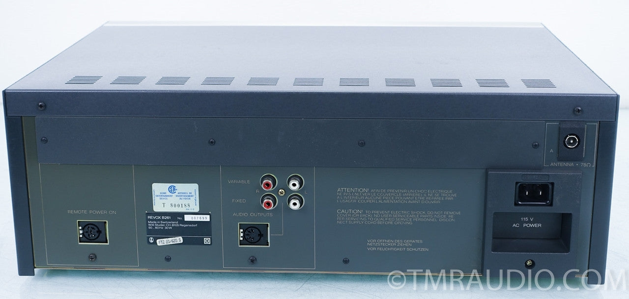 Revox B261 Vintage FM Tuner in Factory Box