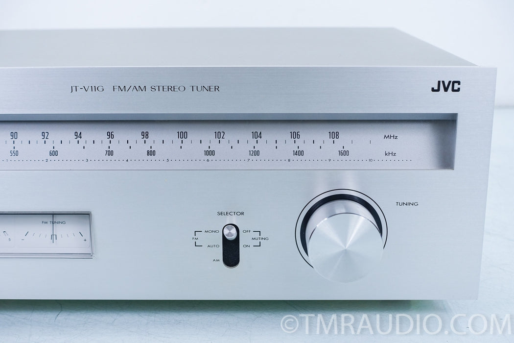 JVC JT-V11G AM / FM Tuner