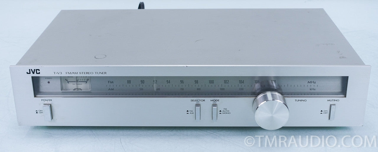 JVC T-V3 AM / FM Tuner