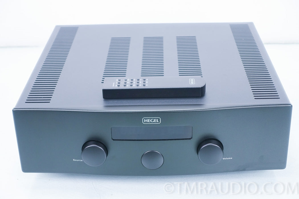 Hegel H300 Integrated Amplifier / DAC in Factory Box