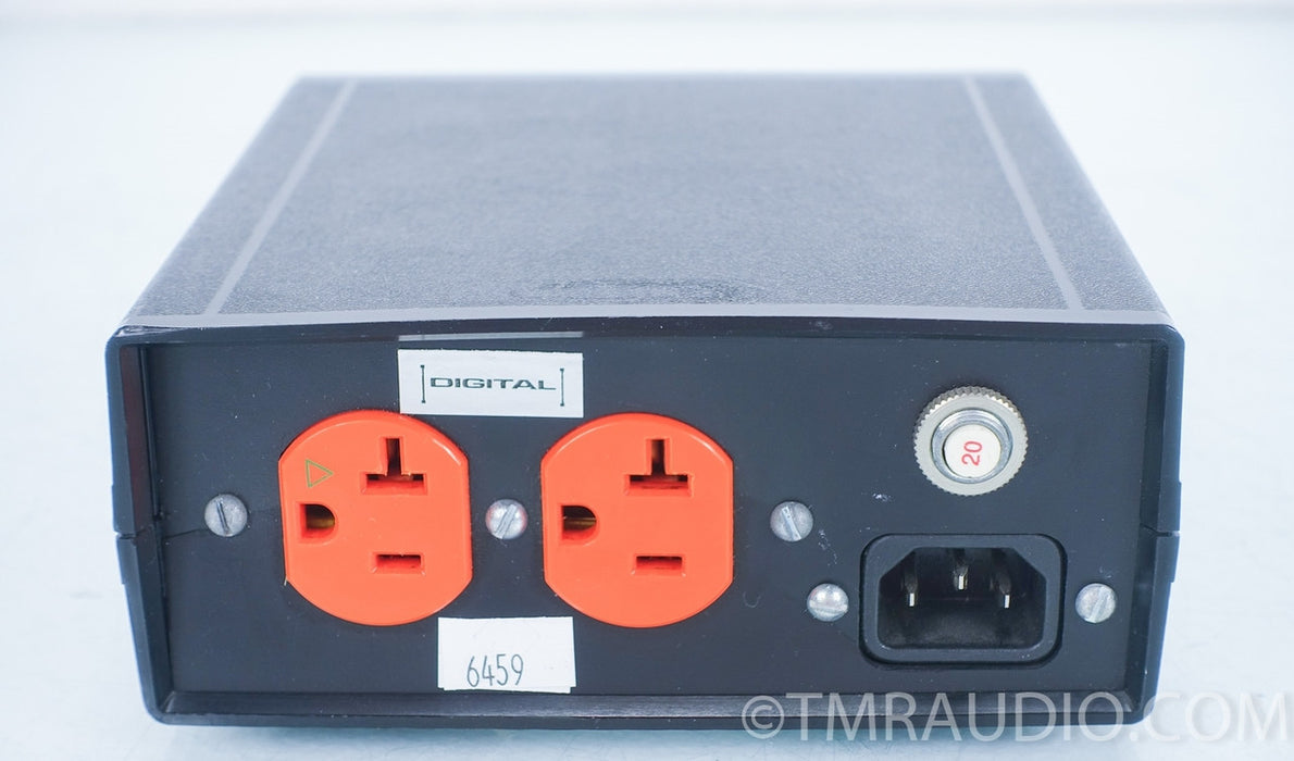 Audio Magic Stealth Mini Power Purifier / Conditioner (Digital)