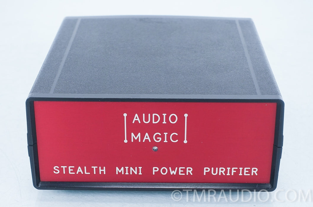 Audio Magic Stealth Mini Power Purifier / Conditioner (Digital)