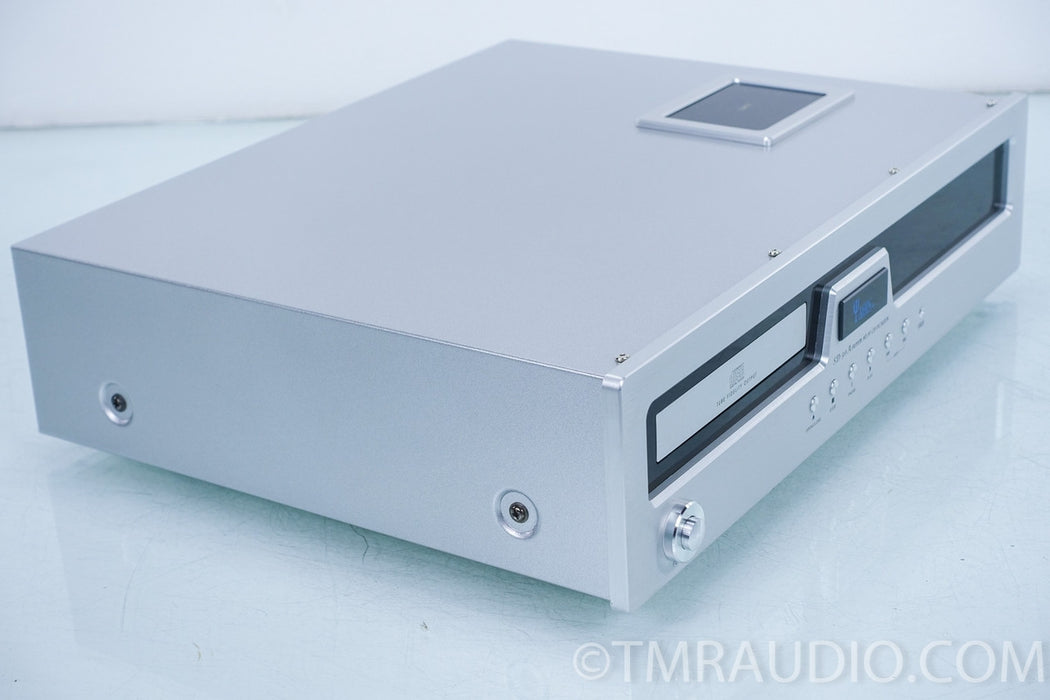 Yaqin SD-30A Tube CD Player in Factory Box (2 mos. old)