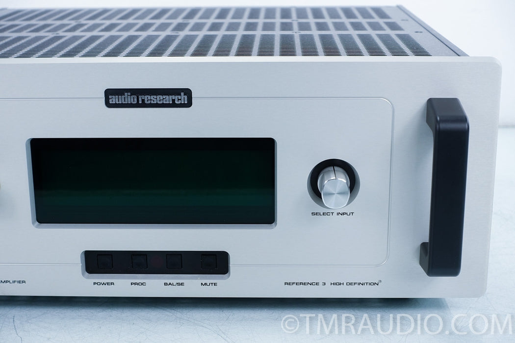 Audio Research Reference 3 Tube Preamplifier in Factory Box