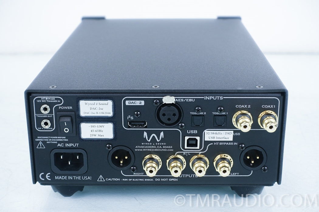 Wyred 4 Sound DAC-2 DSD SE in Factory Box 1