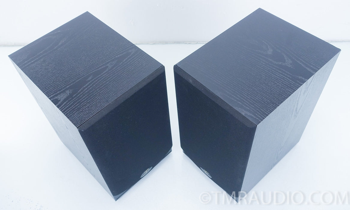 Paradigm Studio 20 Bookshelf Speakers