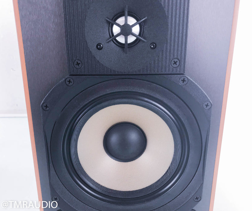 Paradigm Reference Studio 20 v.2 Bookshelf Speakers