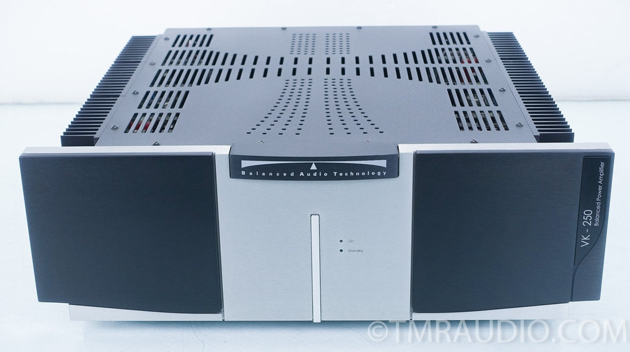 Balanced Audio Technology BAT VK-250 Power Amplifier