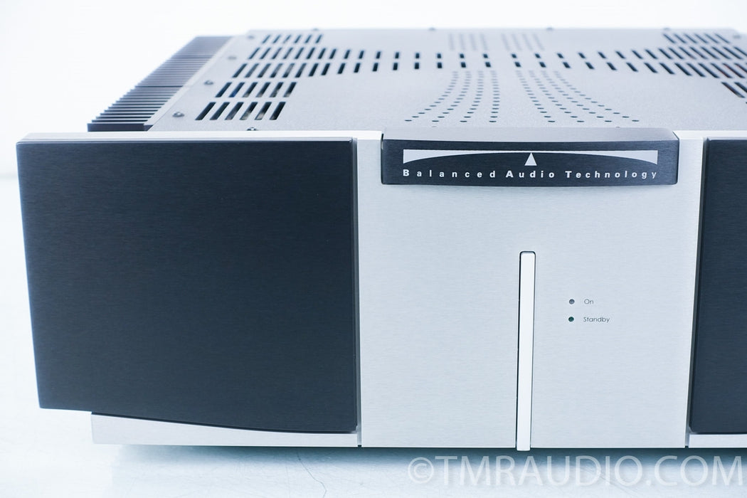 Balanced Audio Technology BAT VK-250 Power Amplifier