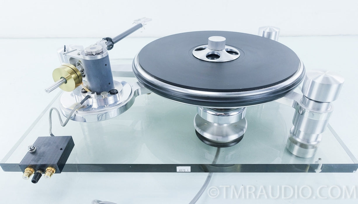 Oracle Premiere Turntable (Tri-Planar tonearm has been fully updated)