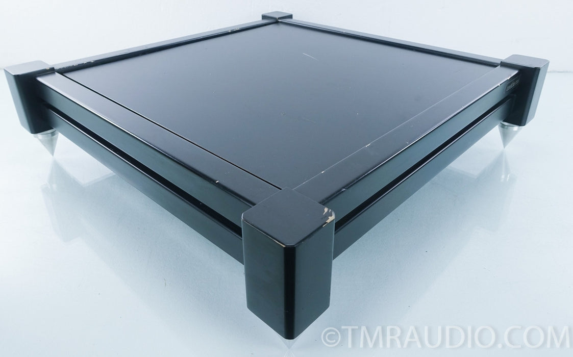 Zoethecus Amplifier Stand 1