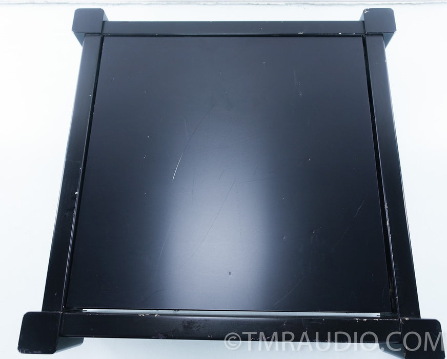 Zoethecus Amplifier Stand 1