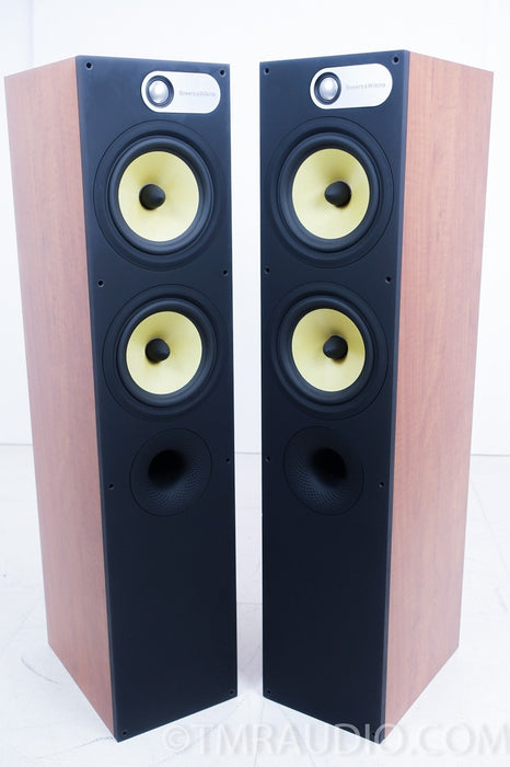 B&W 684 Speakers