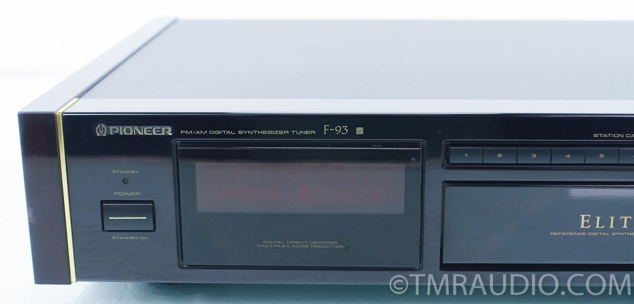 Pioneer Elite F-93 AM / FM Tuner