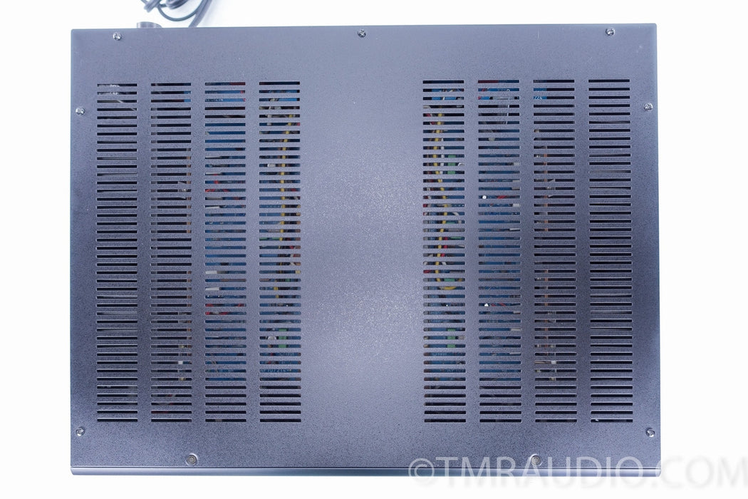 Adcom GFA-2535 Stereo Power Amplifier 1