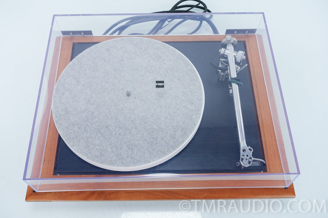 Rega P9 Turntable