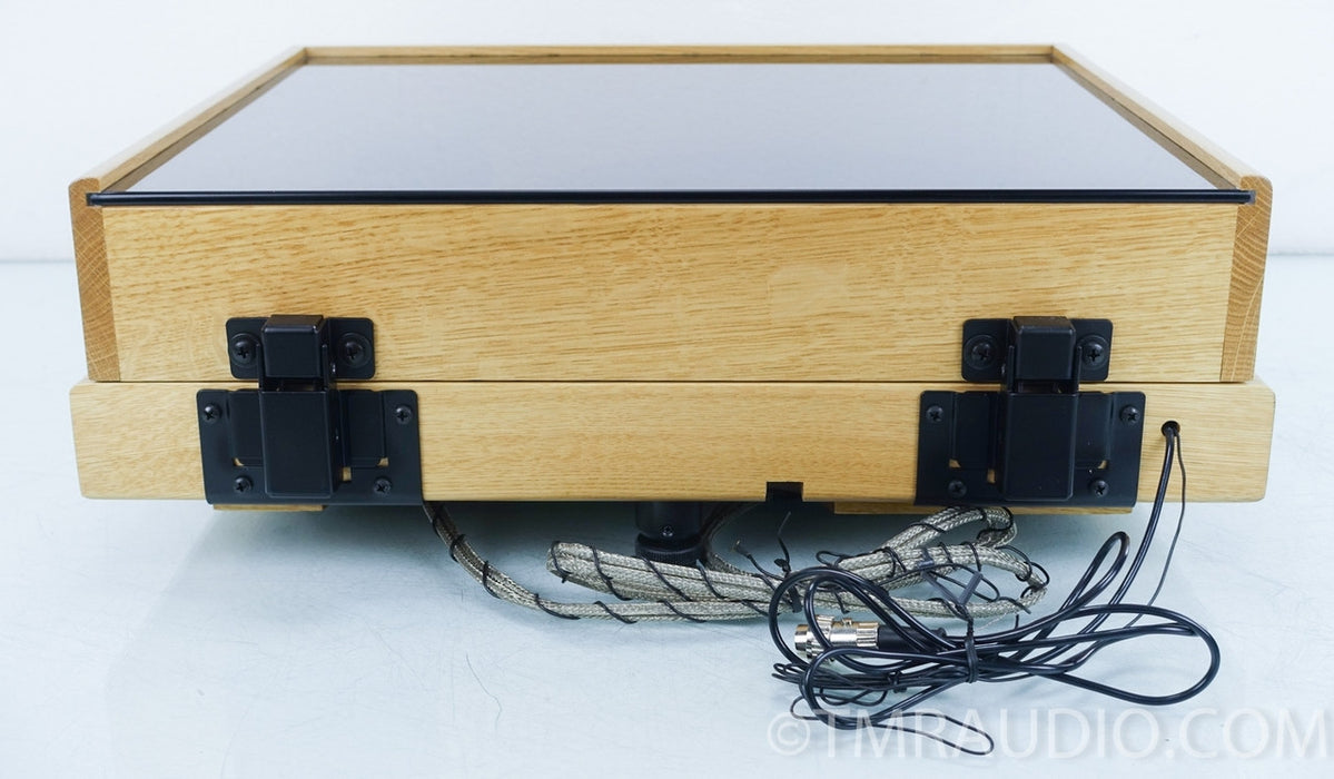 Kuzma Stabi Turntable