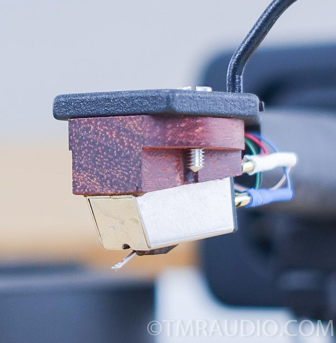 Kuzma Stabi Turntable