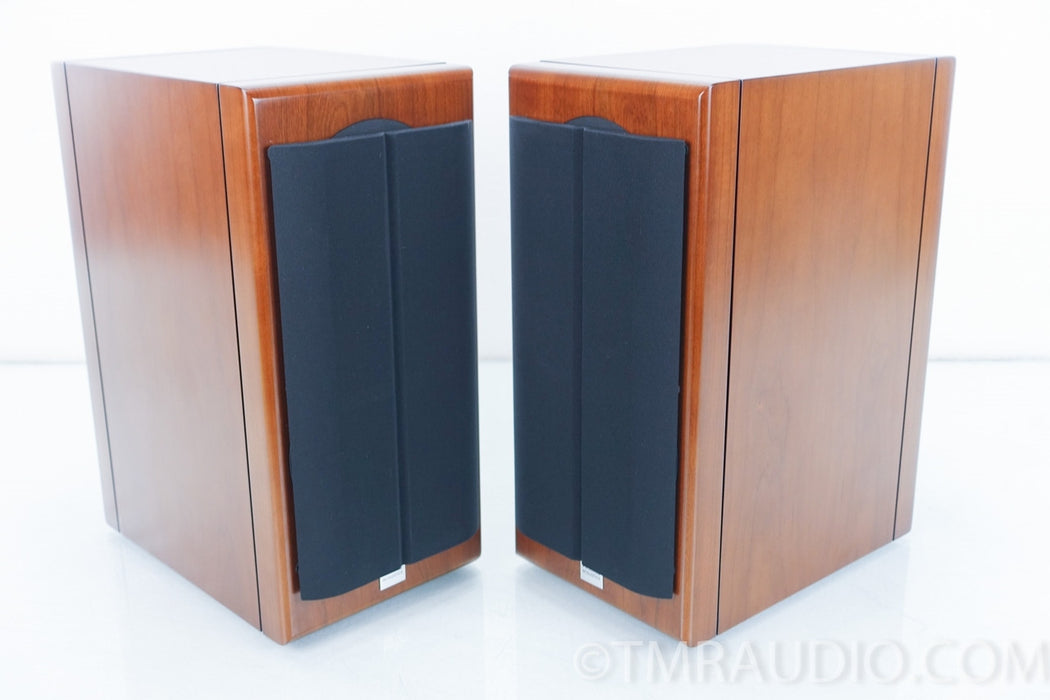 Vienna Acoustics Haydn Grand SE Bookshelf Speakers
