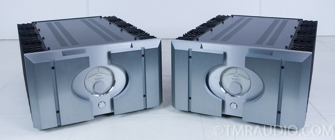 Pass Labs XA200.5 Monoblock Amplifiers