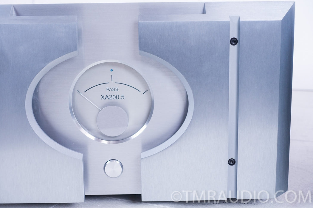Pass Labs XA200.5 Monoblock Amplifiers