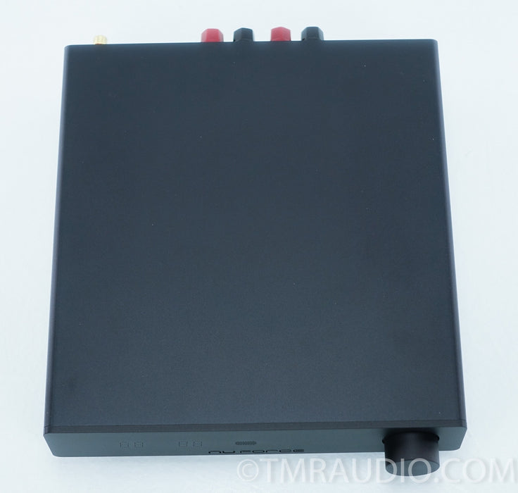 NuForce DDA 100 Digital Integrated Amplifier