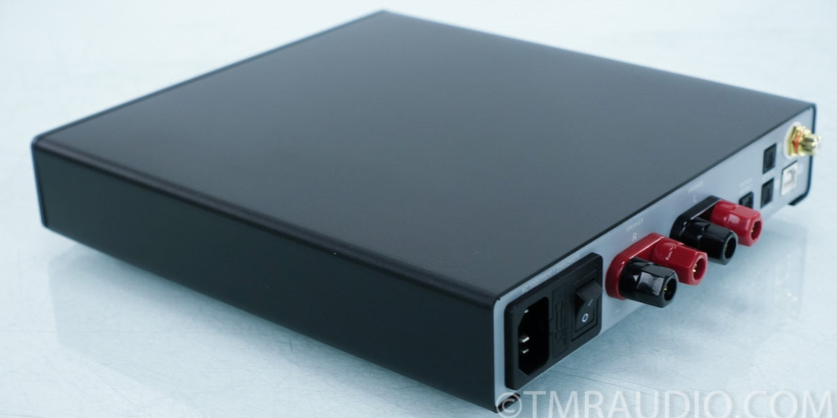 NuForce DDA 100 Digital Integrated Amplifier — The Music Room