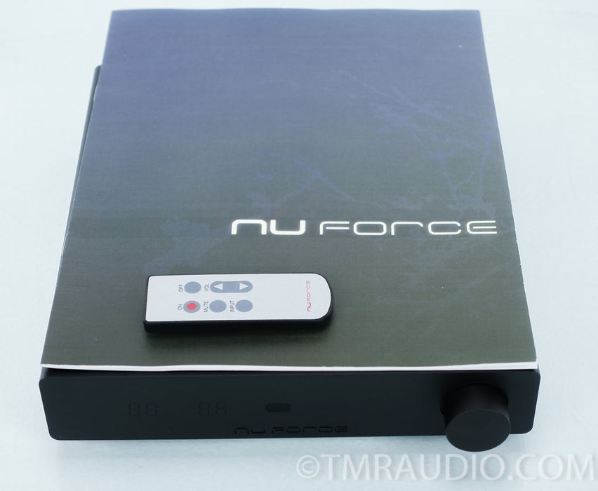 NuForce DDA 100 Digital Integrated Amplifier