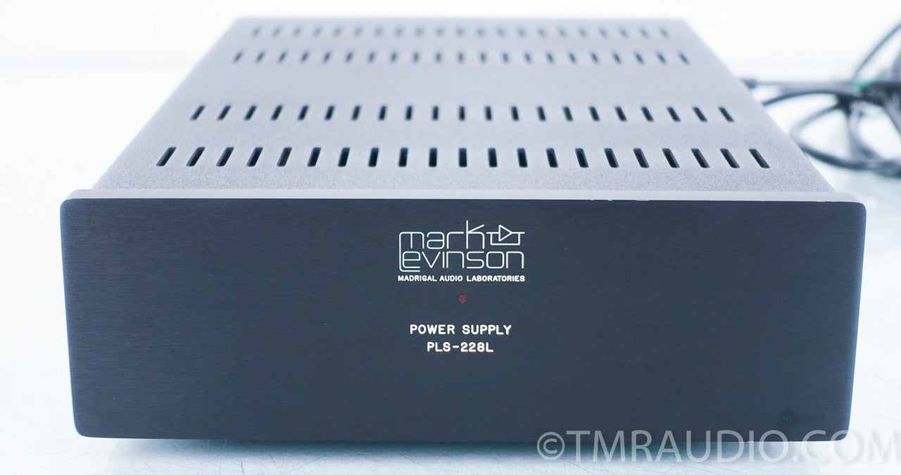 Mark Levinson No. 28 Preamplifier w/ Phono