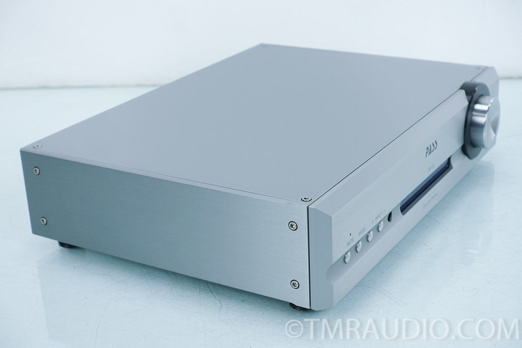 Pass Labs XP-10 Stereo Preamplifier
