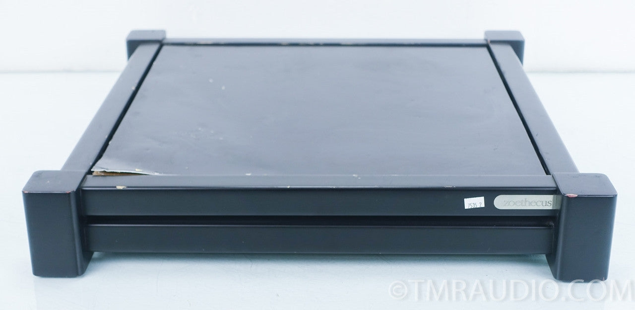 Zoethecus amplifier stand