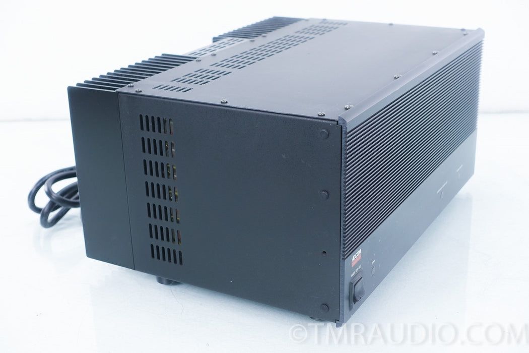 Adcom GFA-565 Mono Power Amplifiers