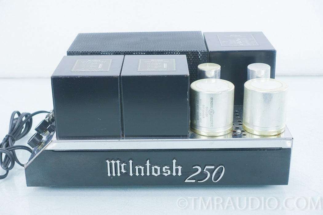 McIntosh MC250 Stereo Power Amplifier