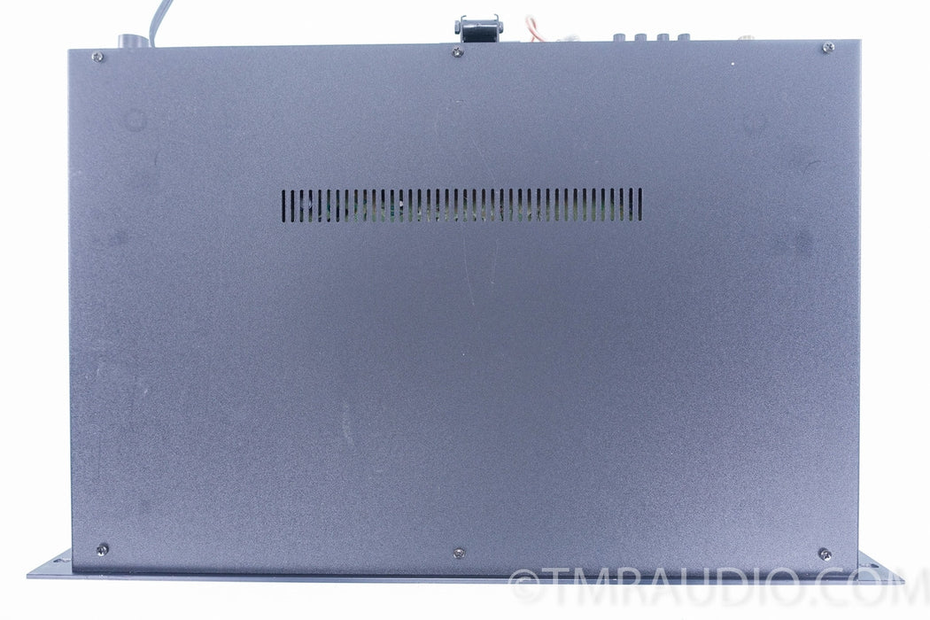 Adcom GFT-1A AM / FM Tuner