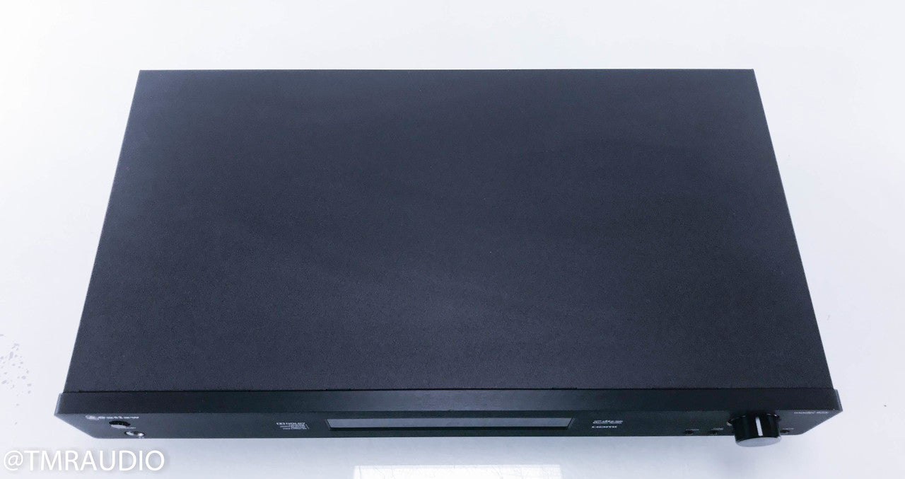 Outlaw 975 7.1 Channel Home Theater Preamplifier / Processor