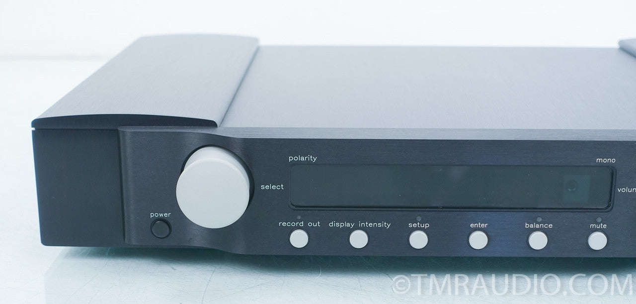 Mark Levinson No. 32 Stereo Preamplifier