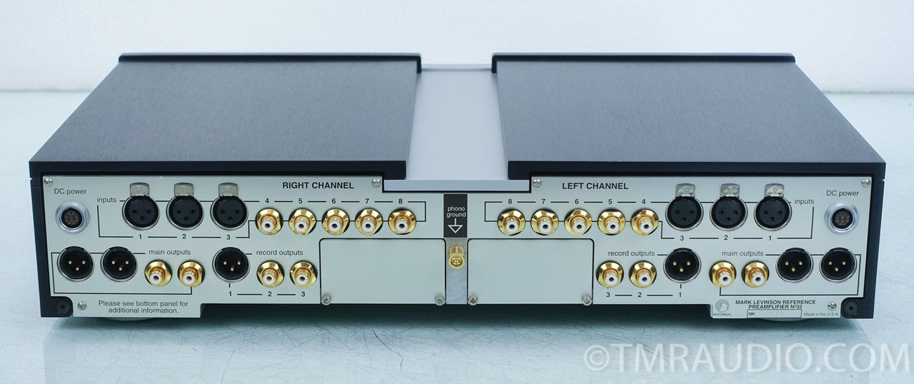 Mark Levinson No. 32 Stereo Preamplifier