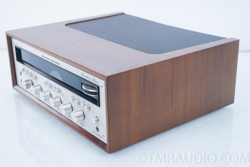 Marantz 2270 Vintage AM / FM Stereo Receiver